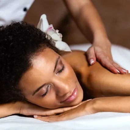 Masaža - kozmetični salon Lakšmi